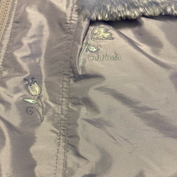 OshKosh B’gosh Lavender Hooded Zippered Snowsuit and Attached Mittens - 12 mos - Picture 6 of 13